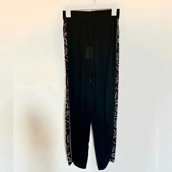 NWT Anthropologie Raga Darsha Embroidered Stripe on the side- size small - Picture 2 of 9